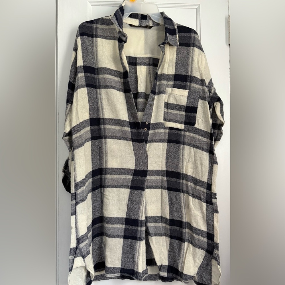 ZARA Oversized Relaxed Plaid Button Up Shirt Navy Cream Checkered Sz: Large